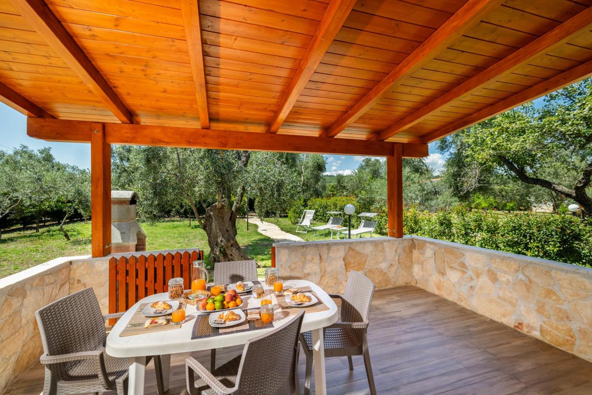 Agriturismo I Tesori Del Sud Vieste, Puglia Exterior foto